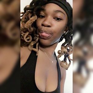 Meet your Posher, Deja